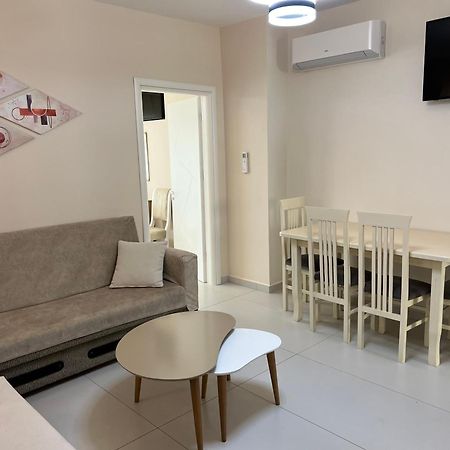 Saranda Luxury Apartments エクステリア 写真