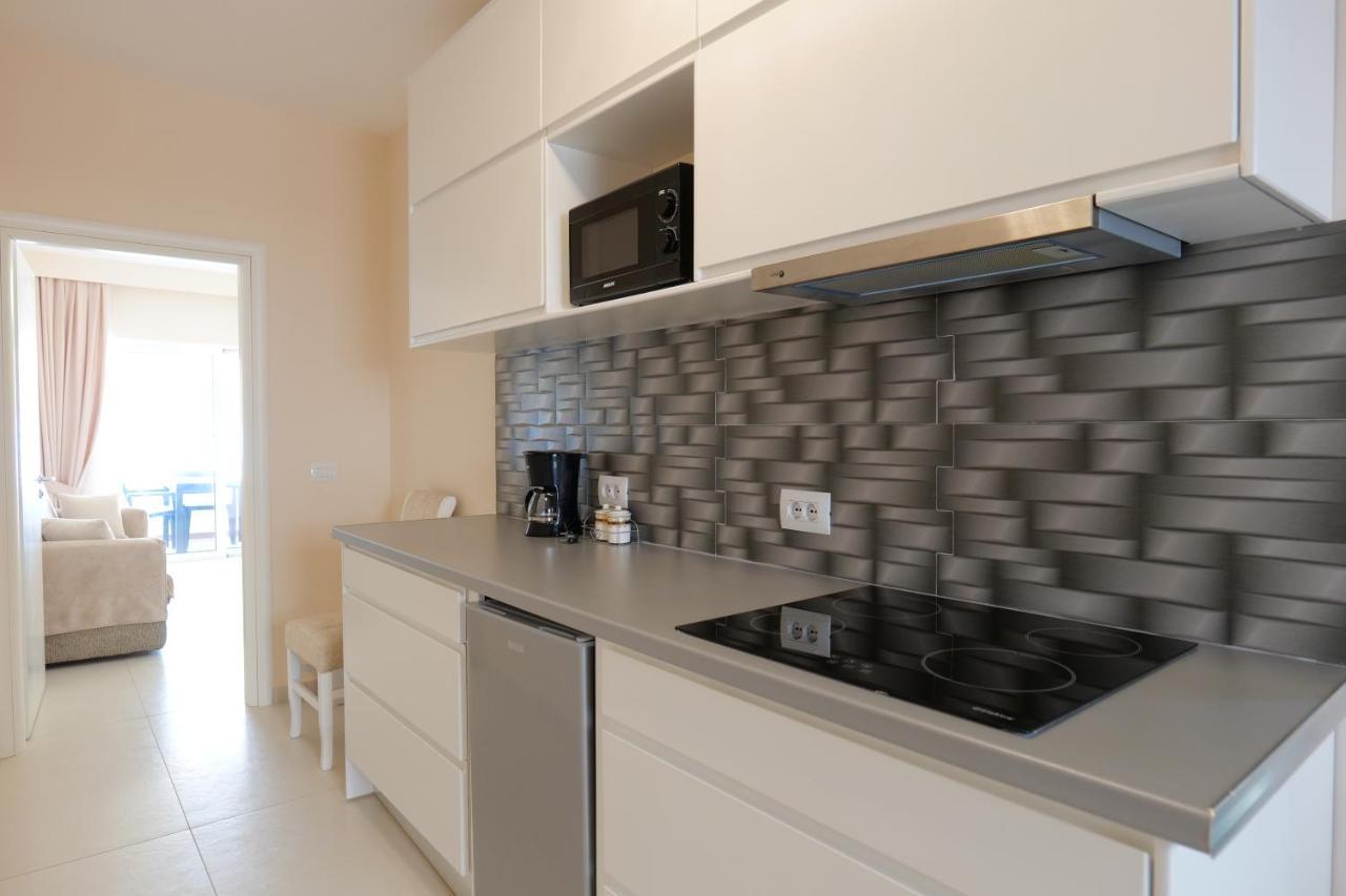 Saranda Luxury Apartments エクステリア 写真