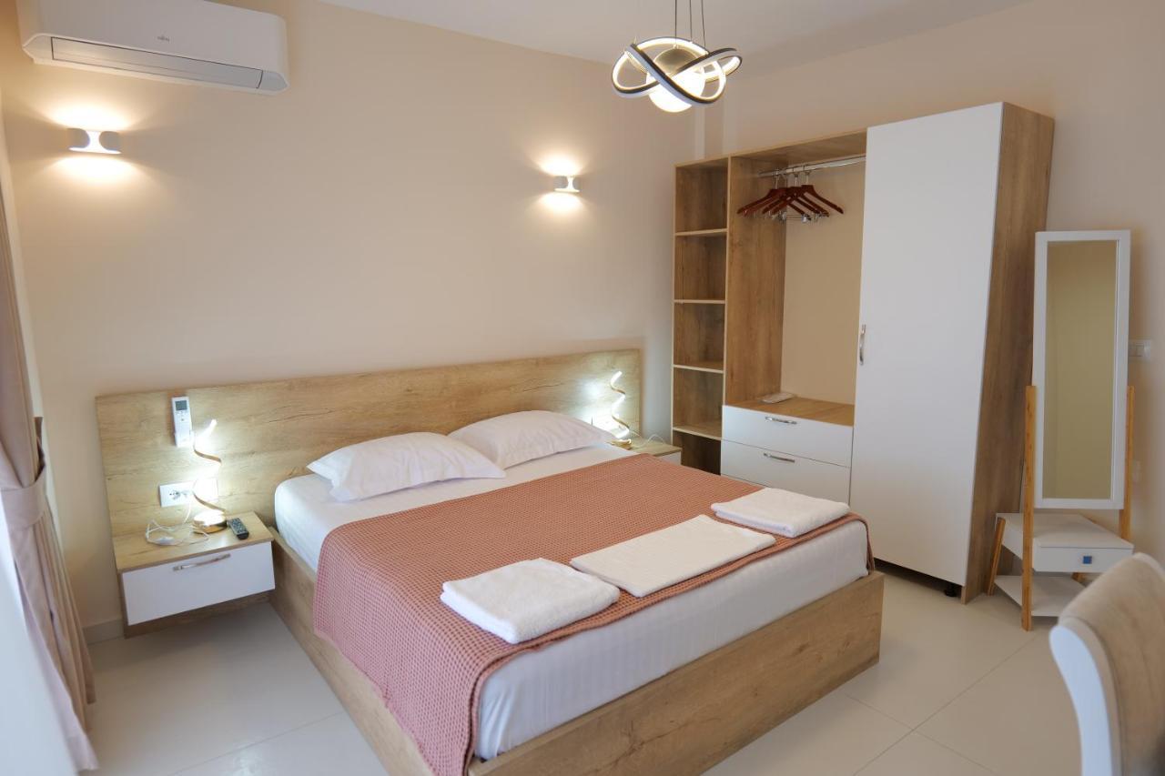 Saranda Luxury Apartments エクステリア 写真