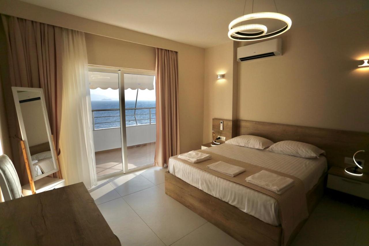 Saranda Luxury Apartments エクステリア 写真