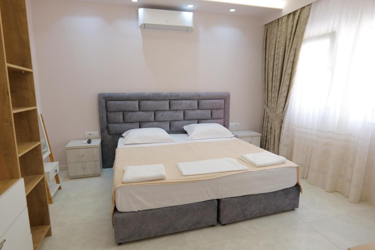 Saranda Luxury Apartments エクステリア 写真
