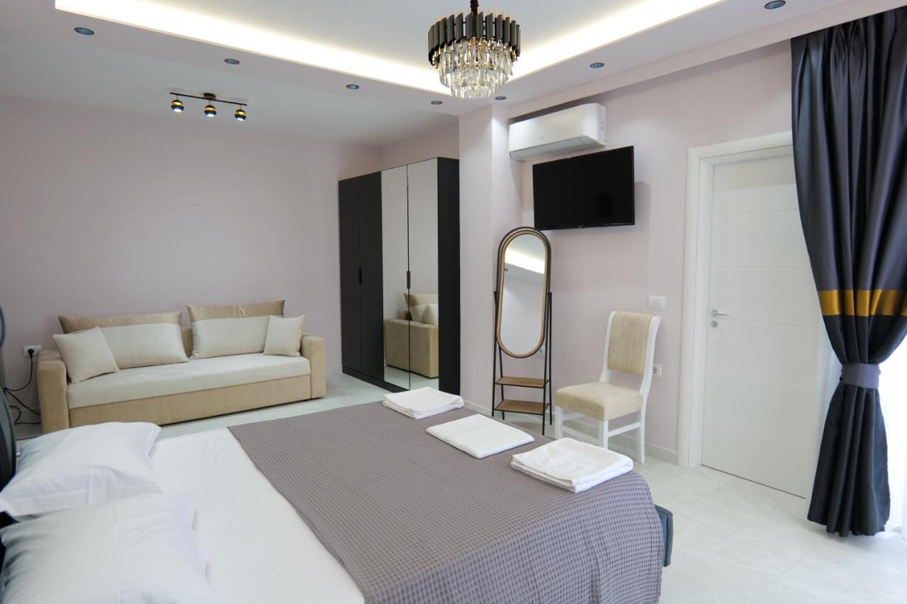 Saranda Luxury Apartments エクステリア 写真