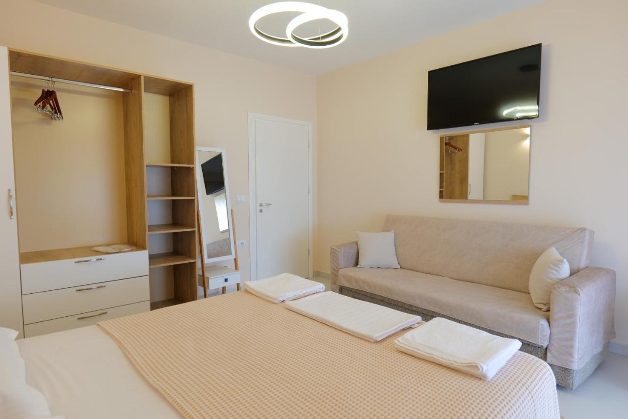 Saranda Luxury Apartments エクステリア 写真