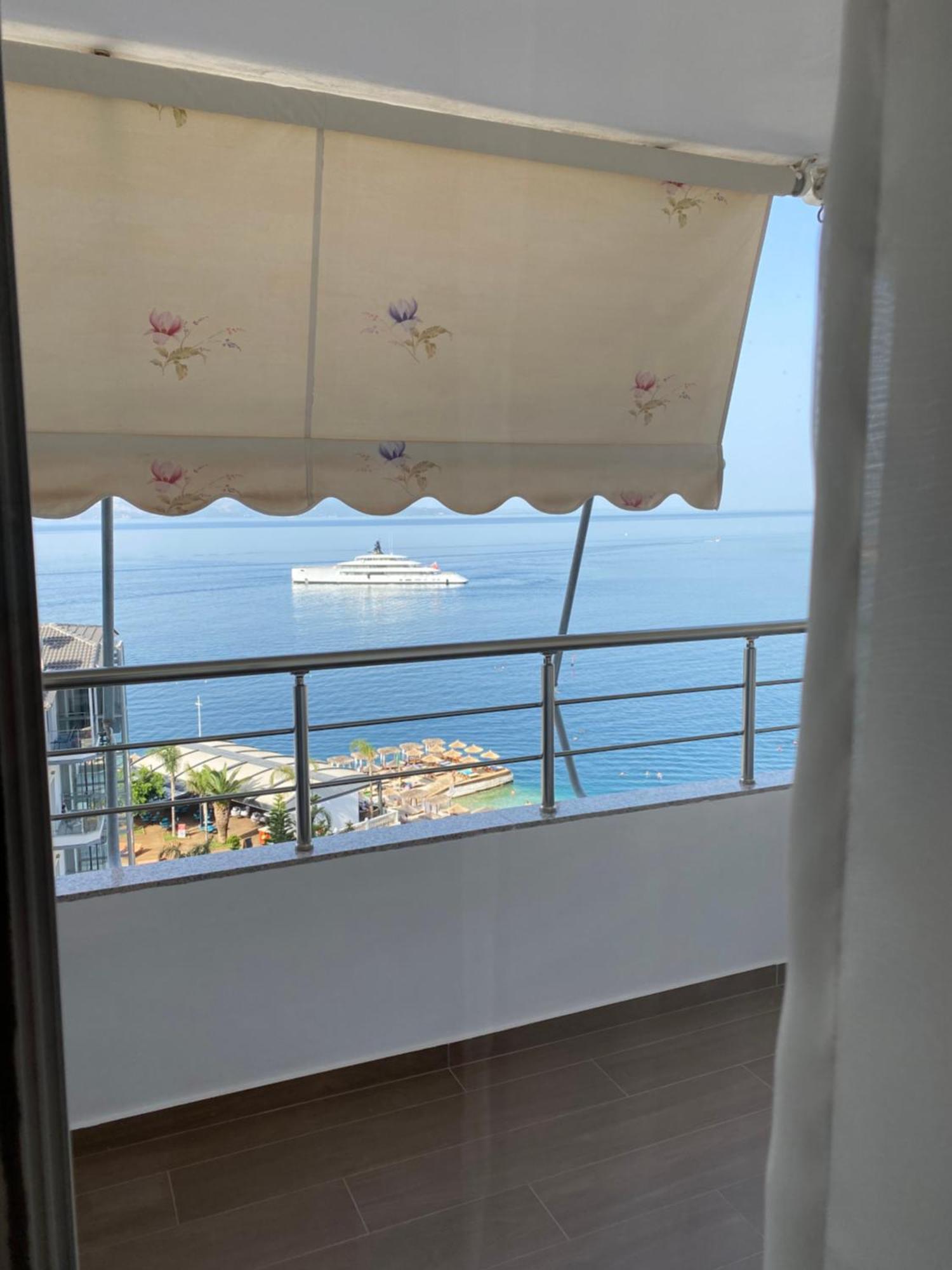 Saranda Luxury Apartments エクステリア 写真