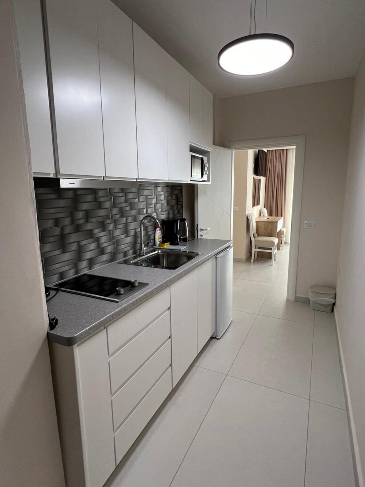 Saranda Luxury Apartments エクステリア 写真