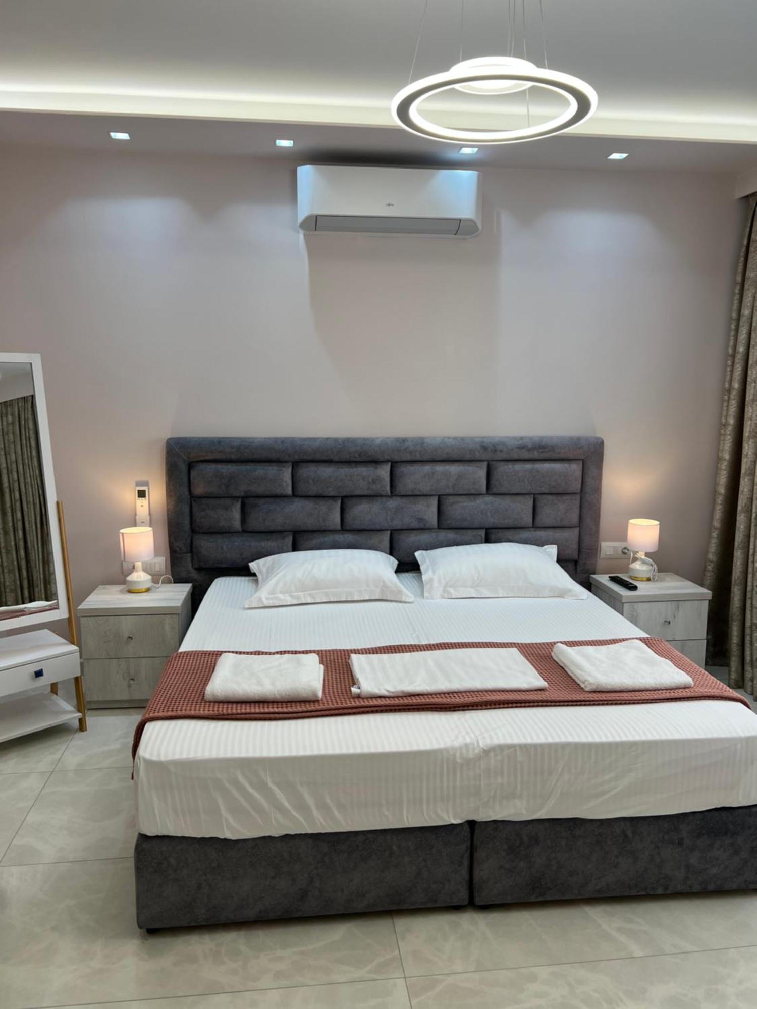 Saranda Luxury Apartments エクステリア 写真