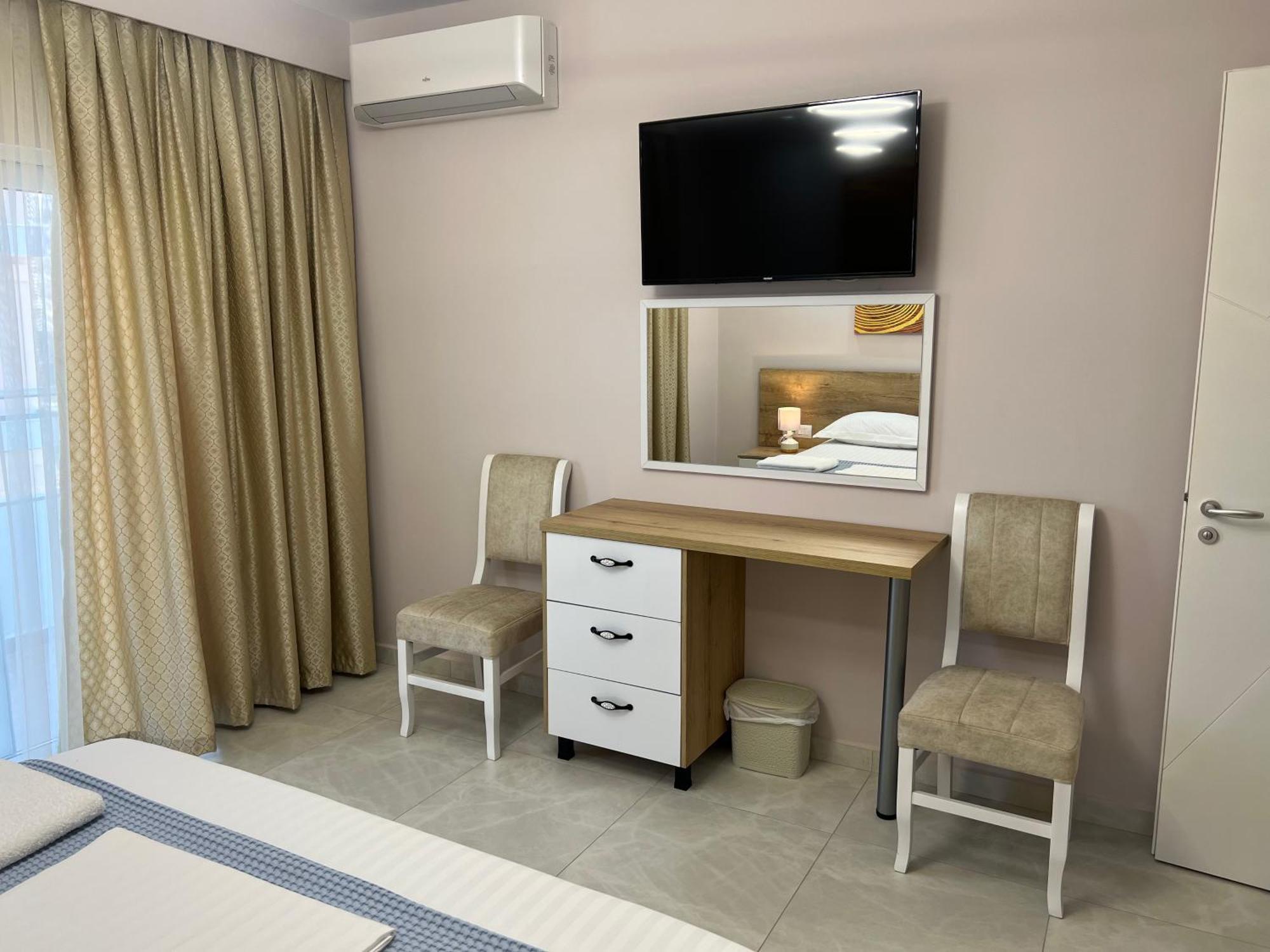 Saranda Luxury Apartments エクステリア 写真