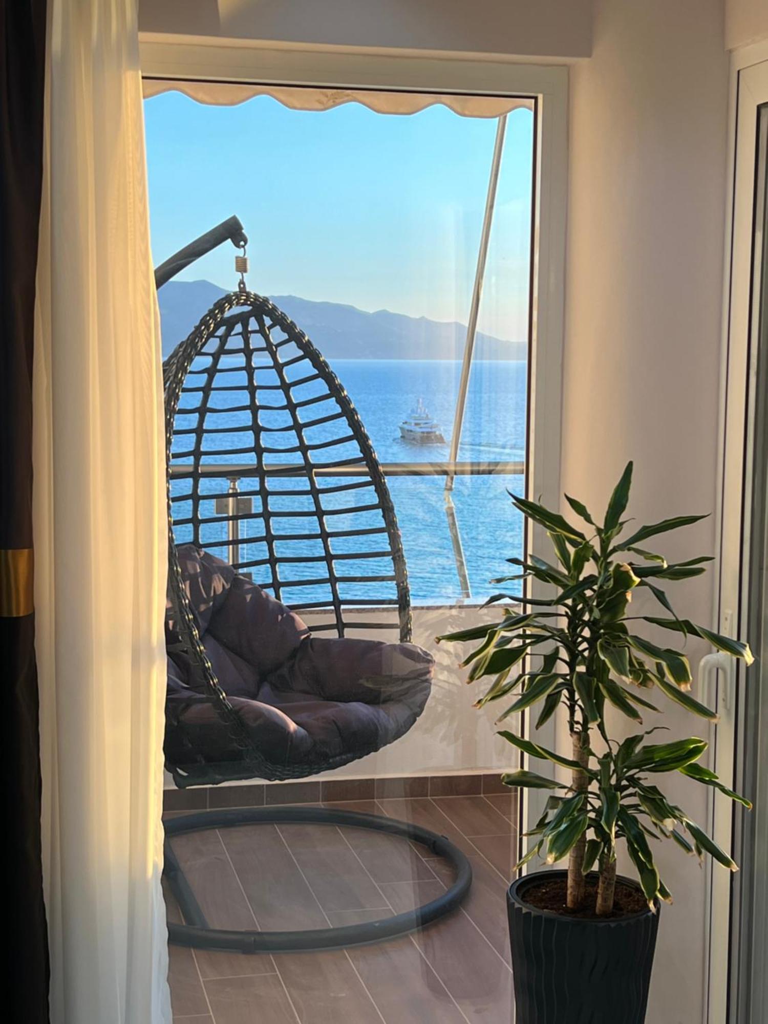 Saranda Luxury Apartments エクステリア 写真